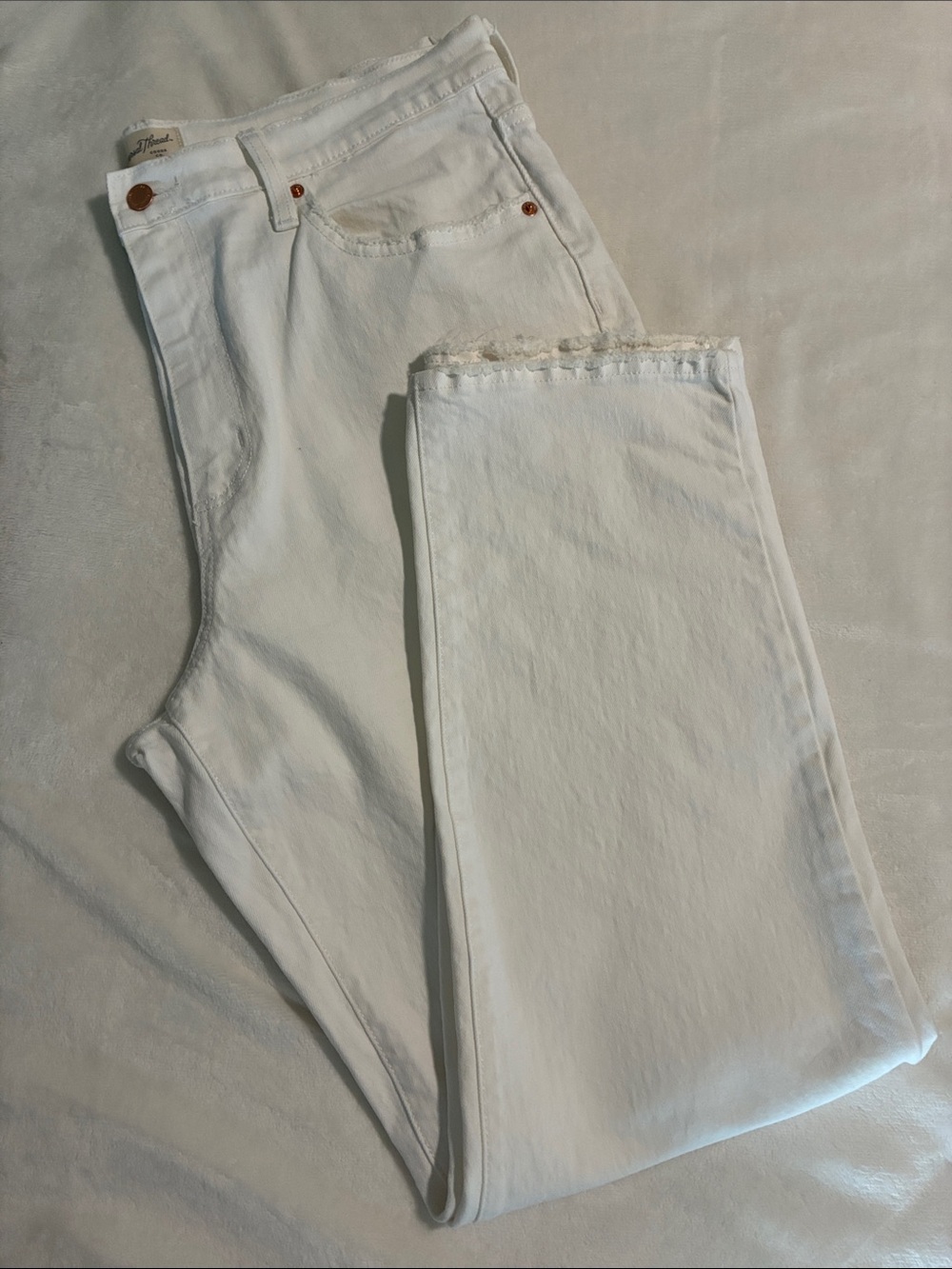 Universal Thread White High-Rise Women's Jeans